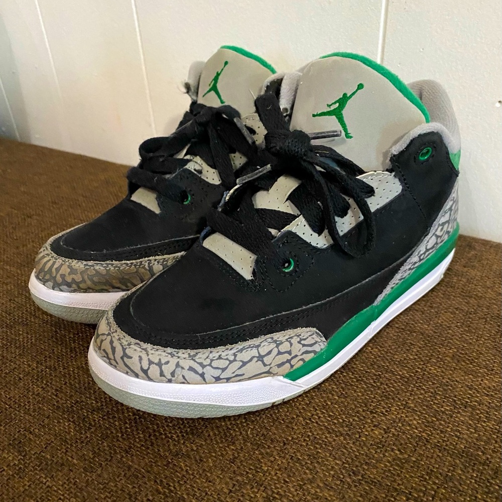 Kids Jordan retro 3’s
